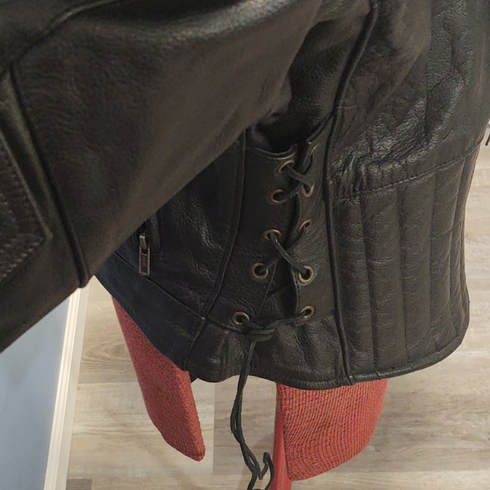 Motorcycle Jacket - Picture 3 of 4